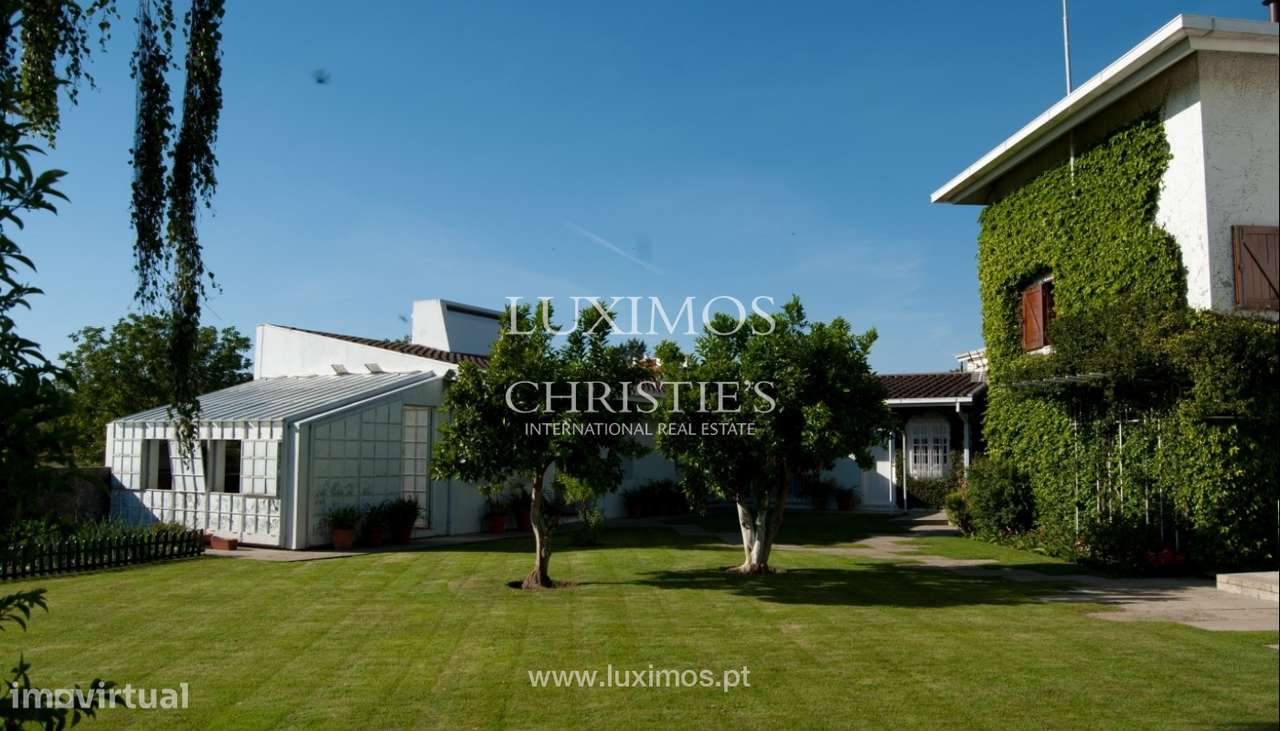 Venda de moradia de 4 frentes, com jardim, Ermesinde, Porto - Grande imagem: 2/17