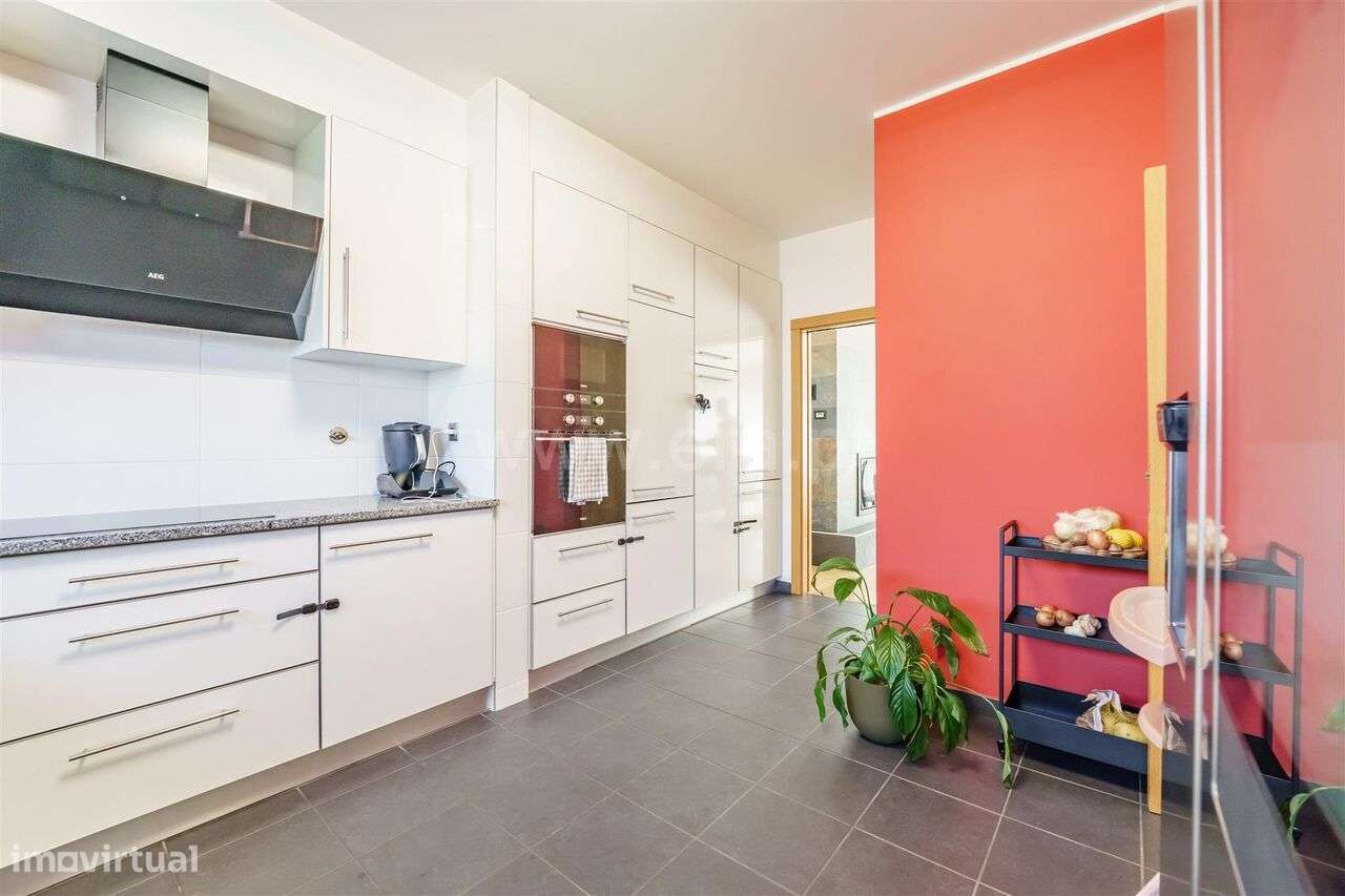 Moradia em Banda T3 / Fundão, Fundão - Grande imagem: 3/20