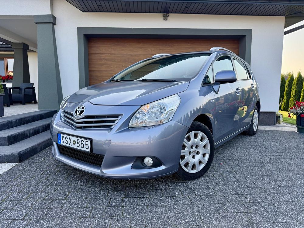 Toyota Verso 2010