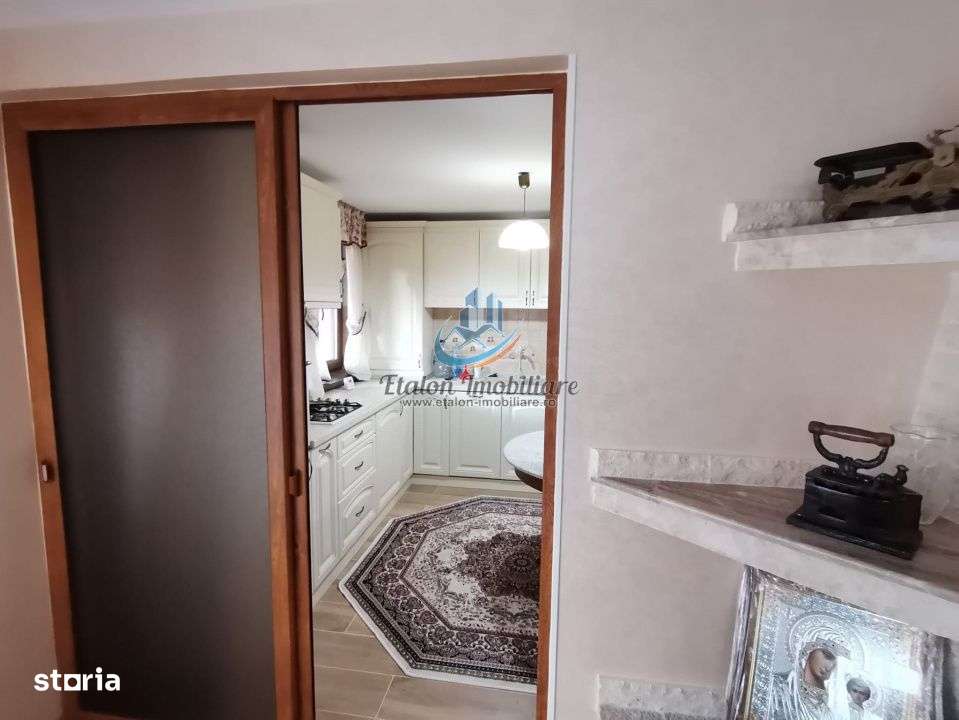 Casa Com. Alexandru cel Bun, Jud. Neamt - Imagine principală: 2/11