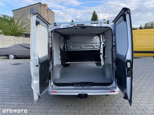 Opel VIVARO - 25