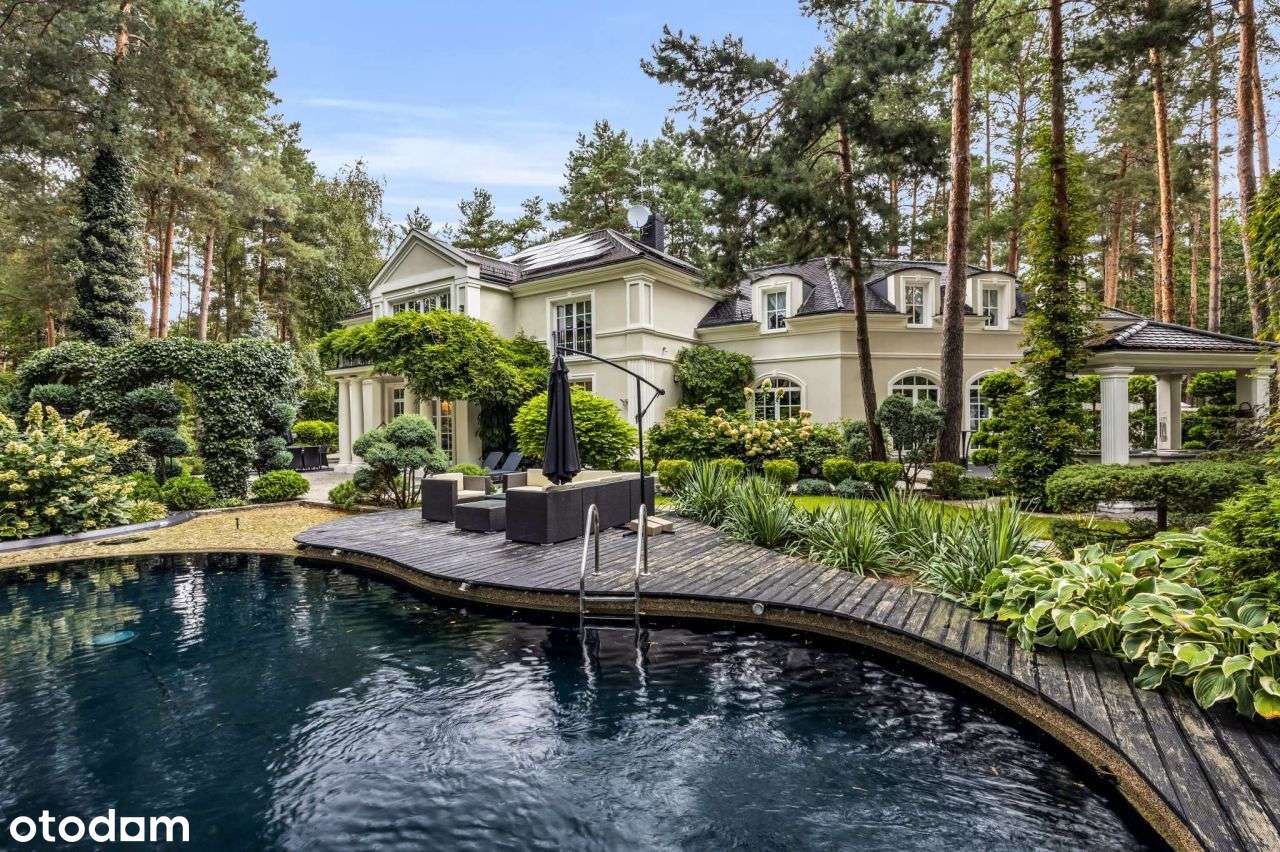 Wyjątkowa rezydencja w lesie-14