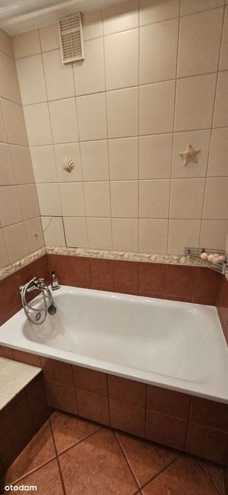 Winogrady, Os. Wichrowe Wzgórze, I ptr w niskim bloku, 3 pok., 65m2-11