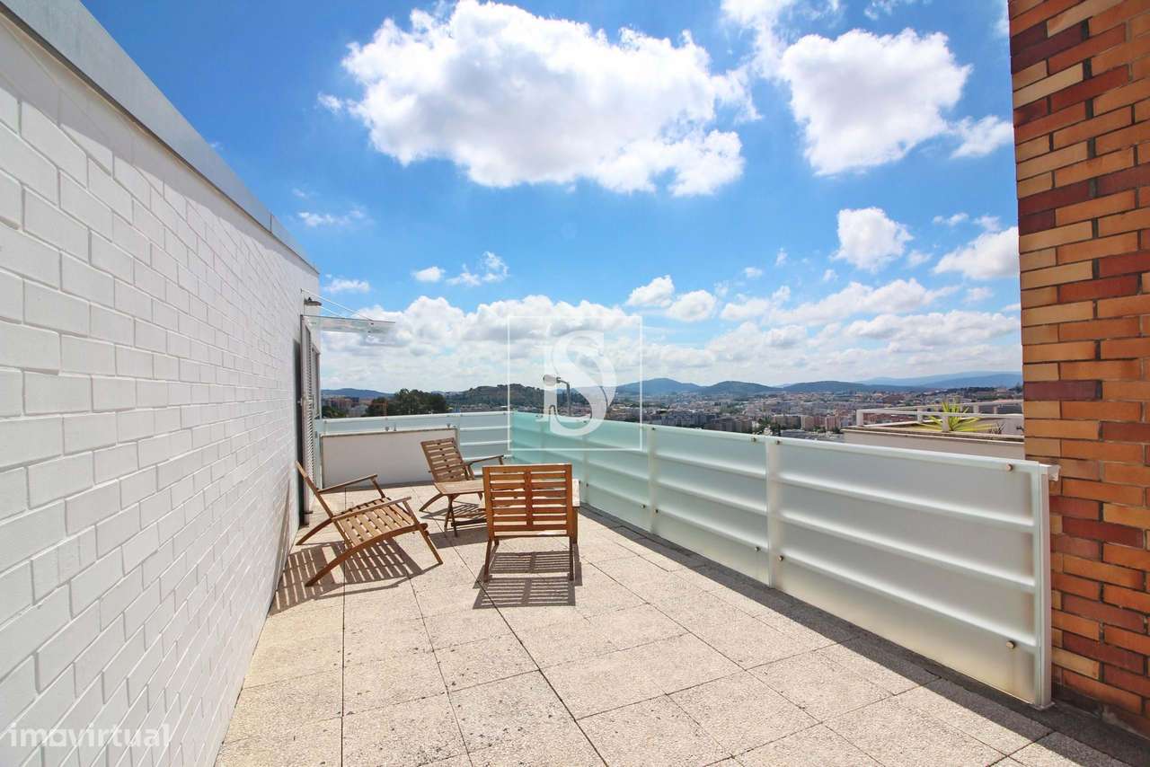 Moradia de Luxo na encosta do Bom Jesus - Grande imagem: 5/42