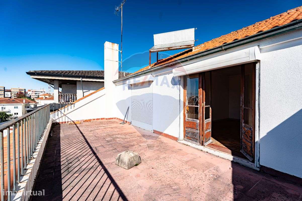 Moradia T9 para venda - Grande imagem: 3/23