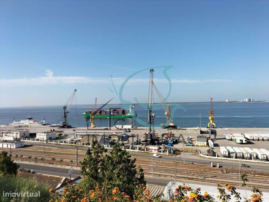 Terreno Urbano com Projeto Aprovado-3