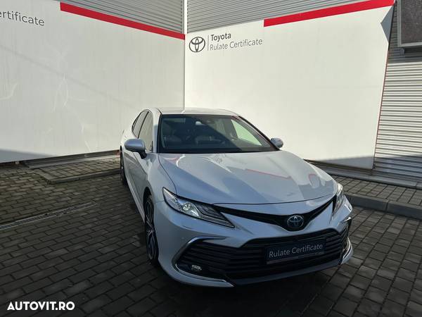 Toyota Camry 2.5 Hybrid Exclusive - 3