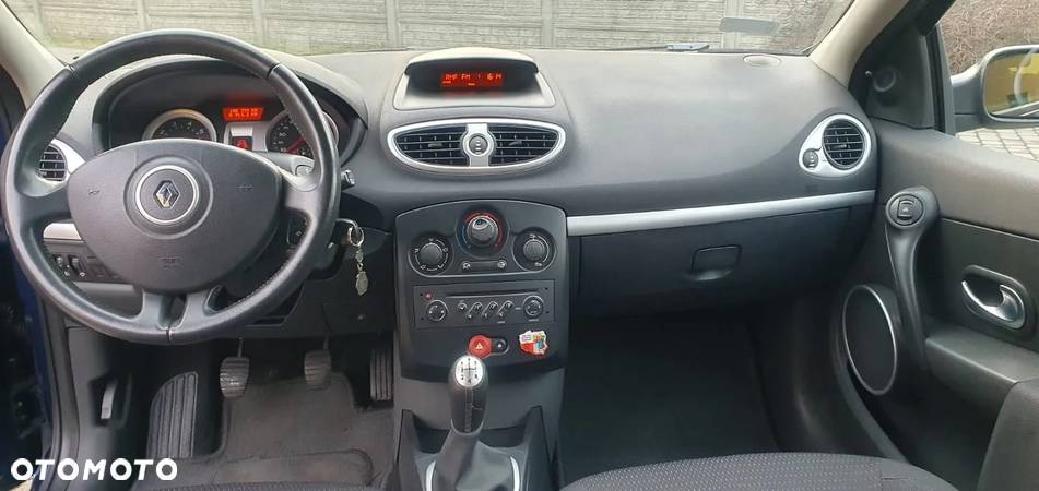 Renault Clio 1.2 16V Expression - 2