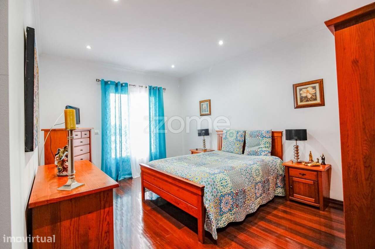 Moradia T4 com Licença AL e Espaços Versáteis – Excelente Oportunid...-5