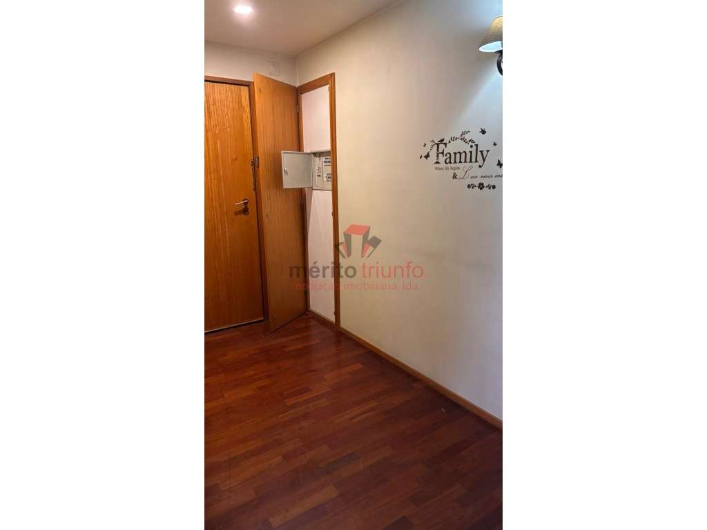 Oferta da escritura e Registo - Ap. T3 - Vila das Aves - Grande imagem: 5/31