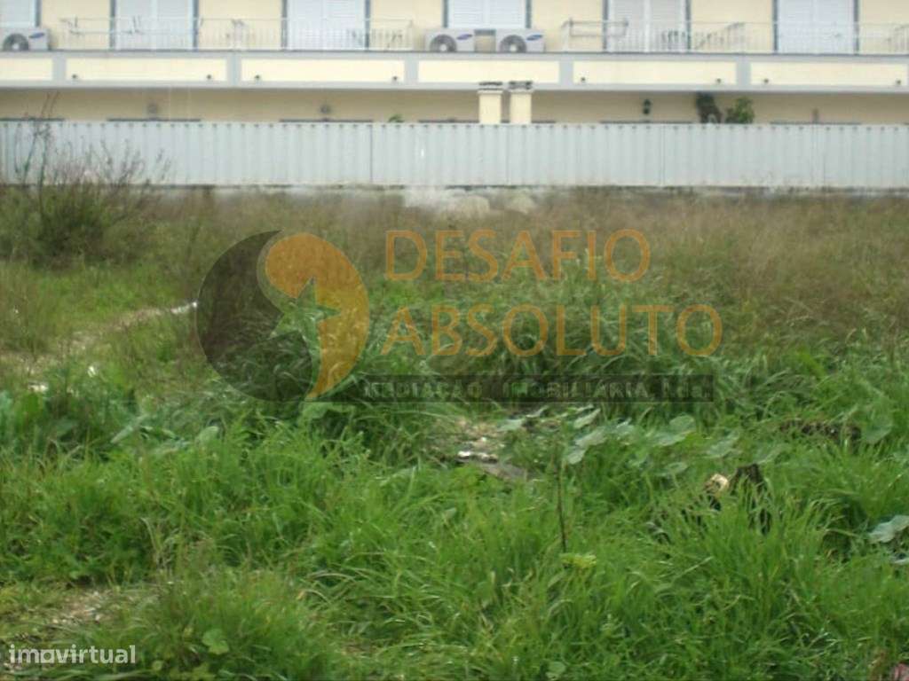 Terreno Urbano Geminada ou Isolada. Quinta do Conde - Grande imagem: 2/5