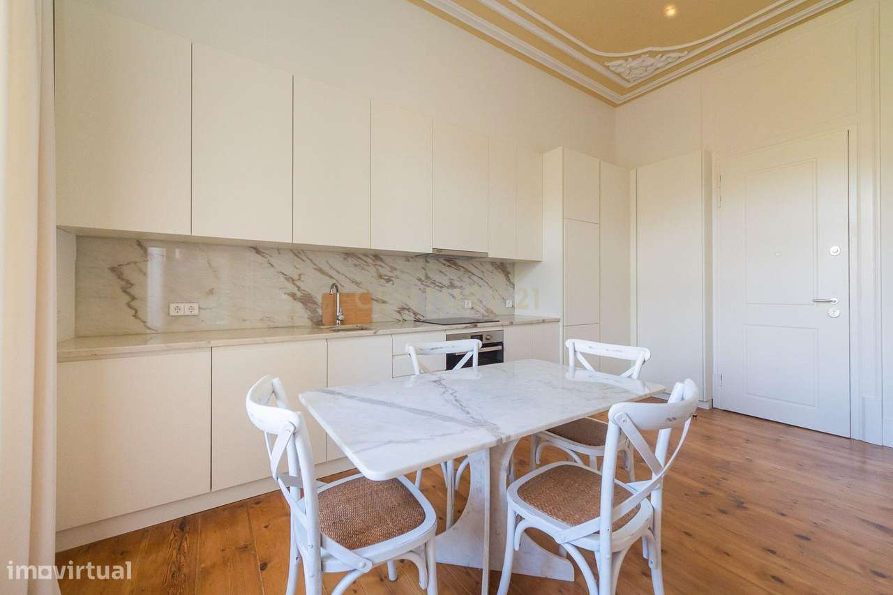 Elegante Apartamento T1 | Totalmente Remodelado e Equipado - Grande imagem: 5/23