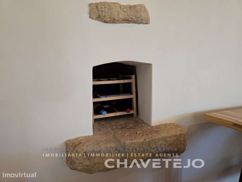 Charmosa moradia T3 em pedra para venda perto de Chãos Ferreira do ...-32