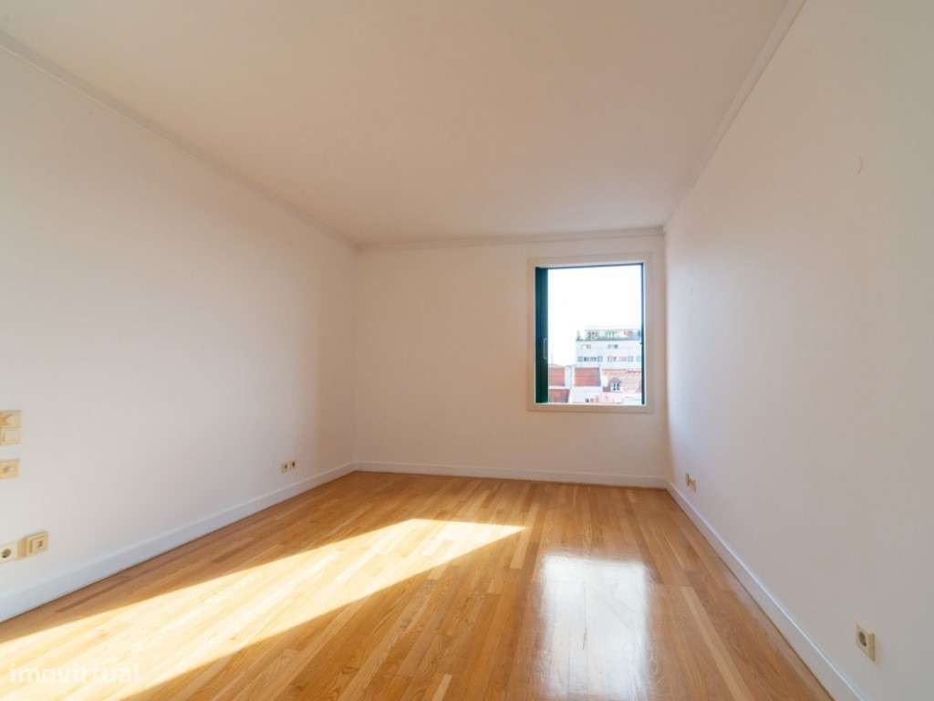 T3+2 em condominio de prestigio nas Amoreiras, com terraço e vista ...-15