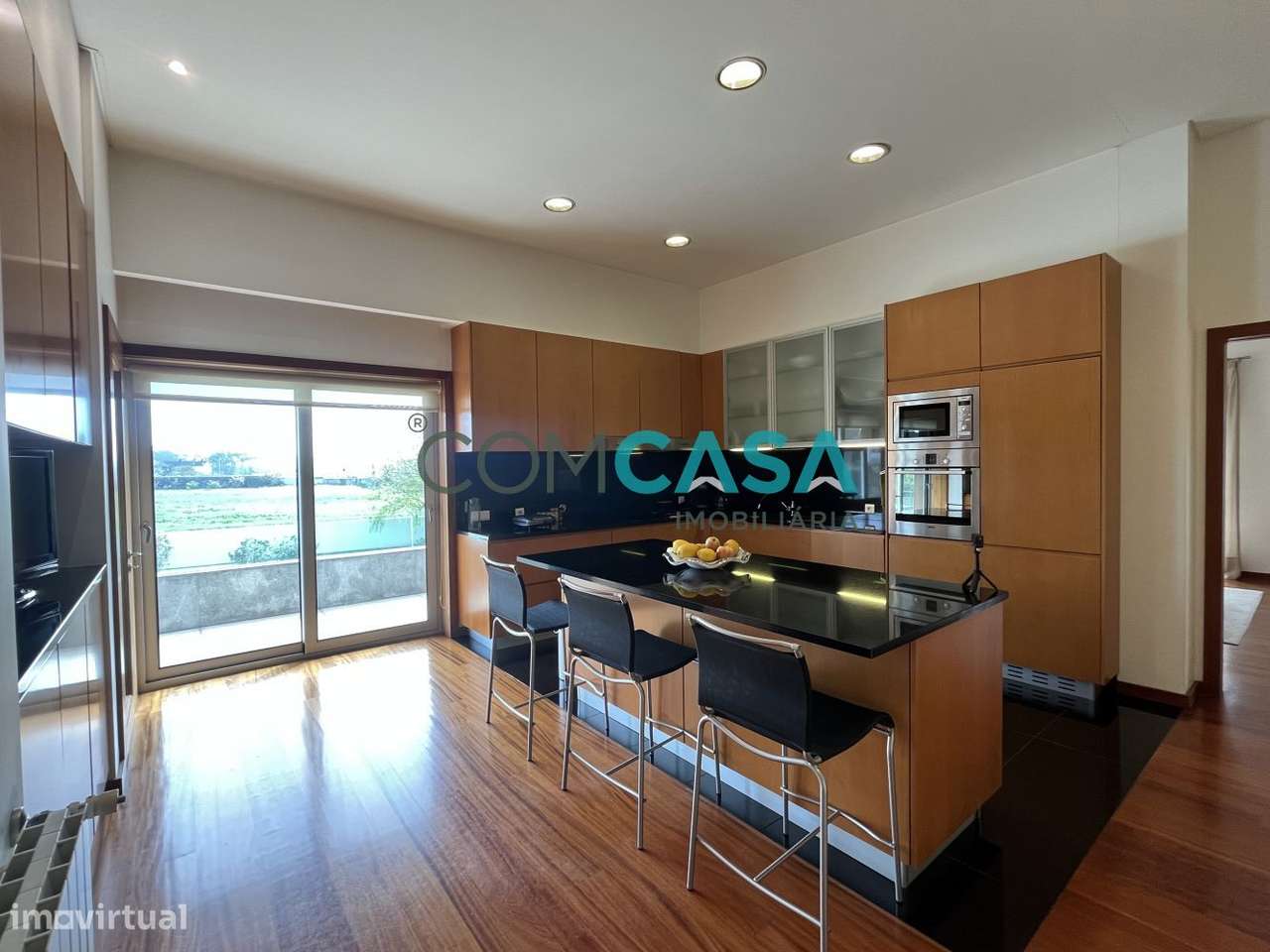 Moradia Térrea | piscina coberta | jardins | Vila do Conde-23