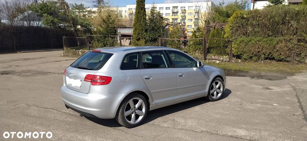 Audi A3 1.4 TFSI Attraction - 9