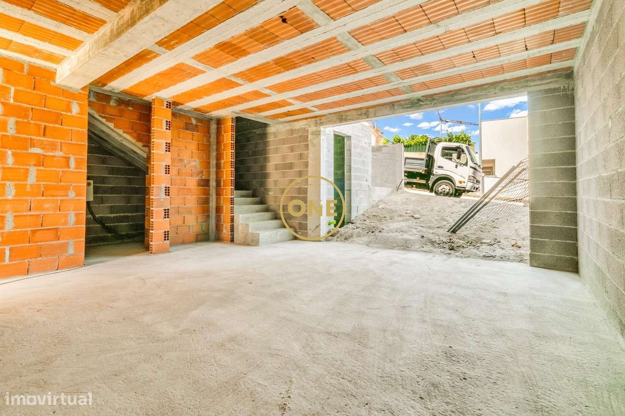 Moradia T3 Vila Golfe Condomínio l Amarante l 390,000.00€-48