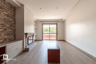 Fantástico apartamento renovado T2+1 em Lourosa