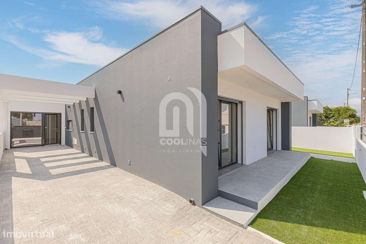 Fantástica Moradia Térrea T3+1 com Piscina de água salgada e aquecida-46