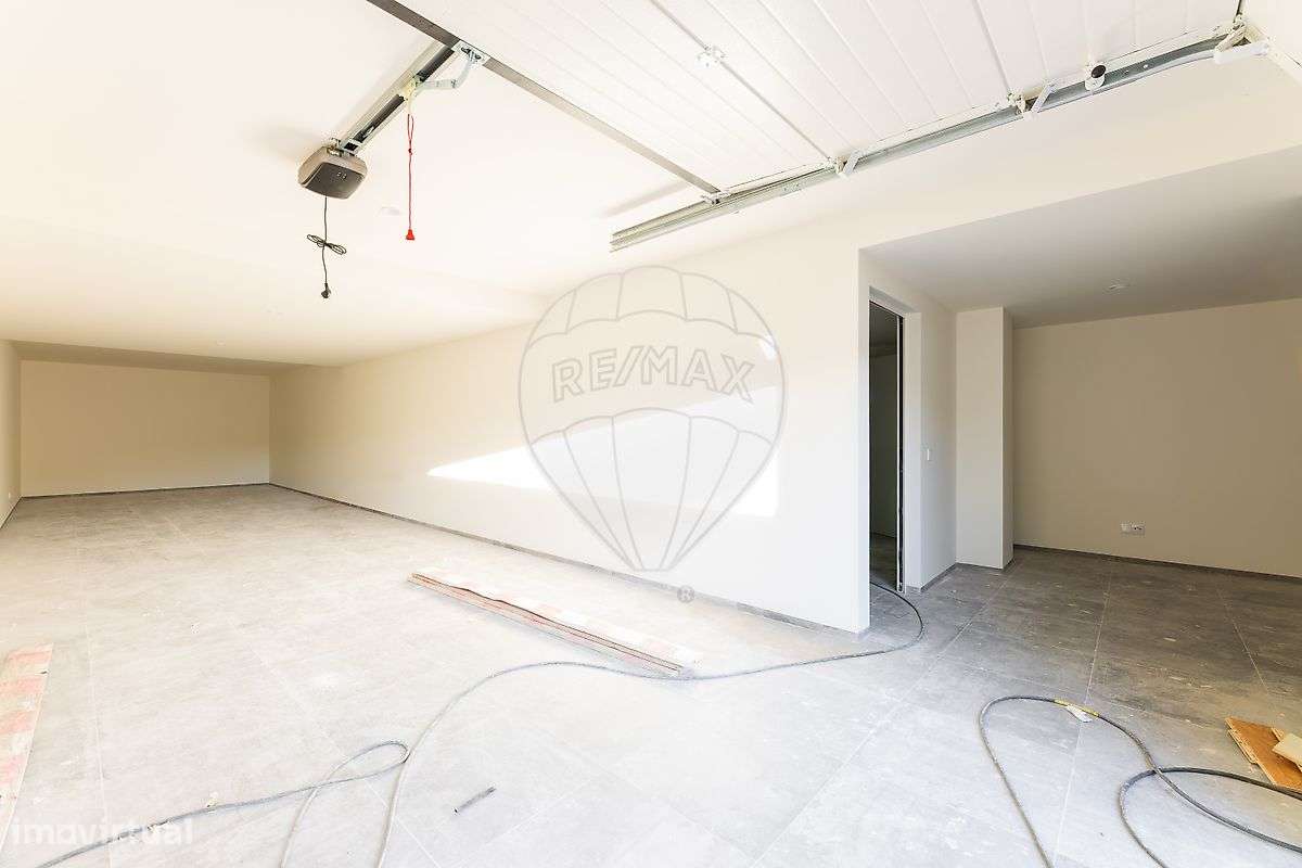 Moradia T4 para venda-25