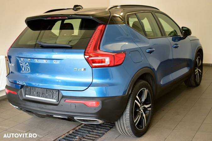 Volvo XC 40 - 3