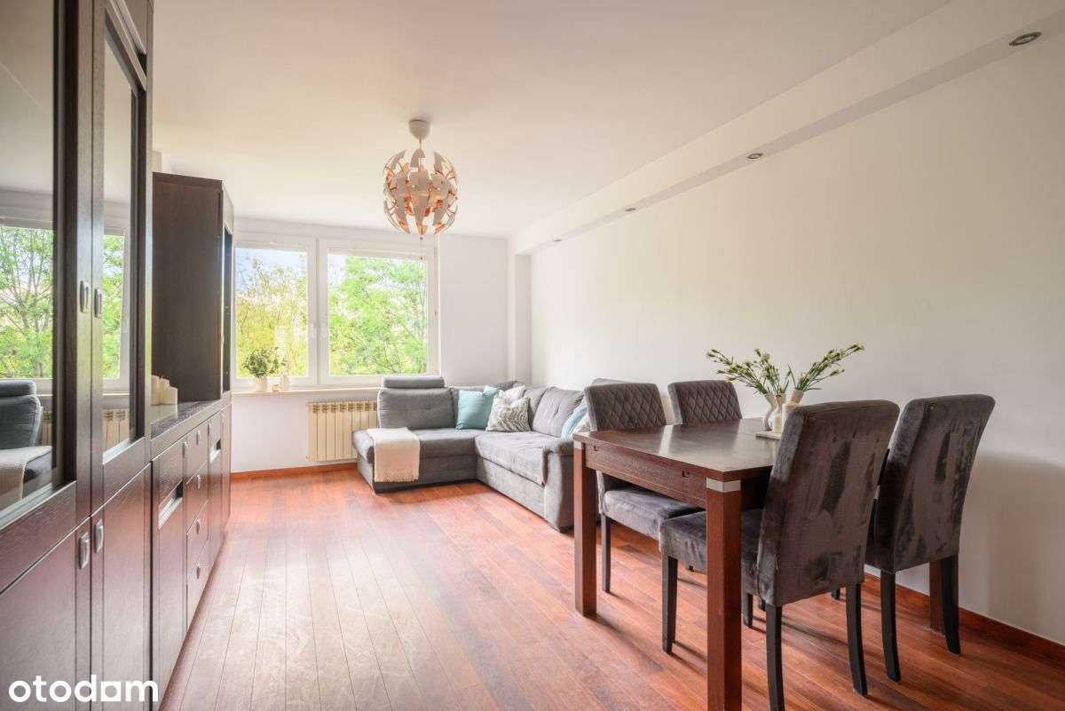 Jasne mieszkanie przy Metrze Trocka-2