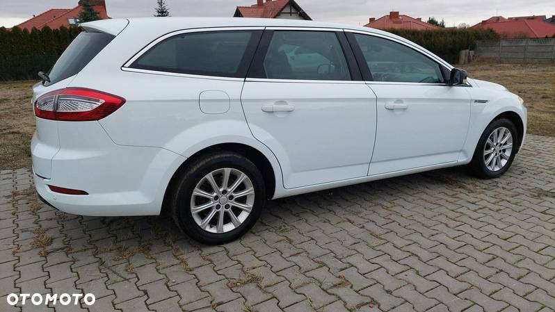 Ford Mondeo 2.0 TDCi Titanium - 21