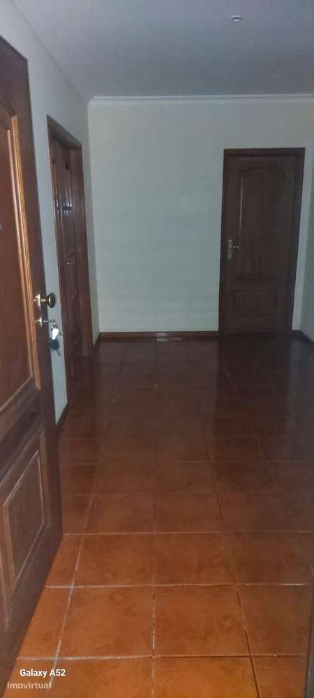 T2 com garagem Fechada e garagem em Valpedre- Penafiel - Grande imagem: 5/22