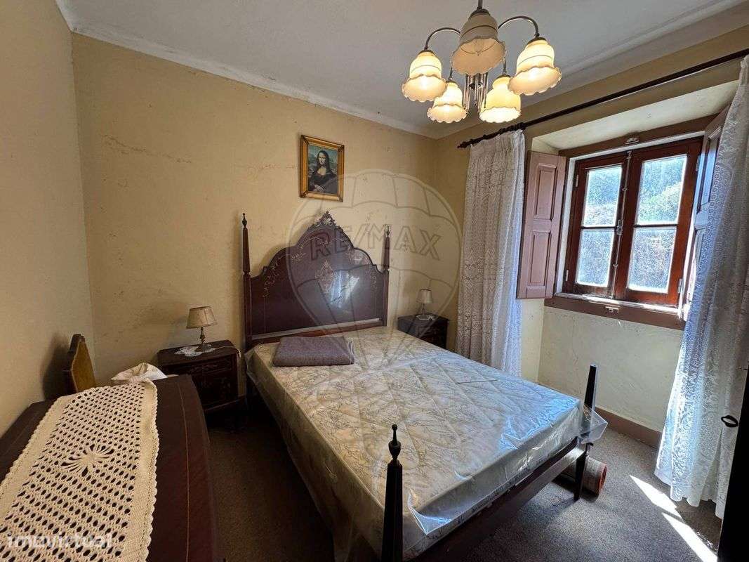 Moradia T2 para venda-17