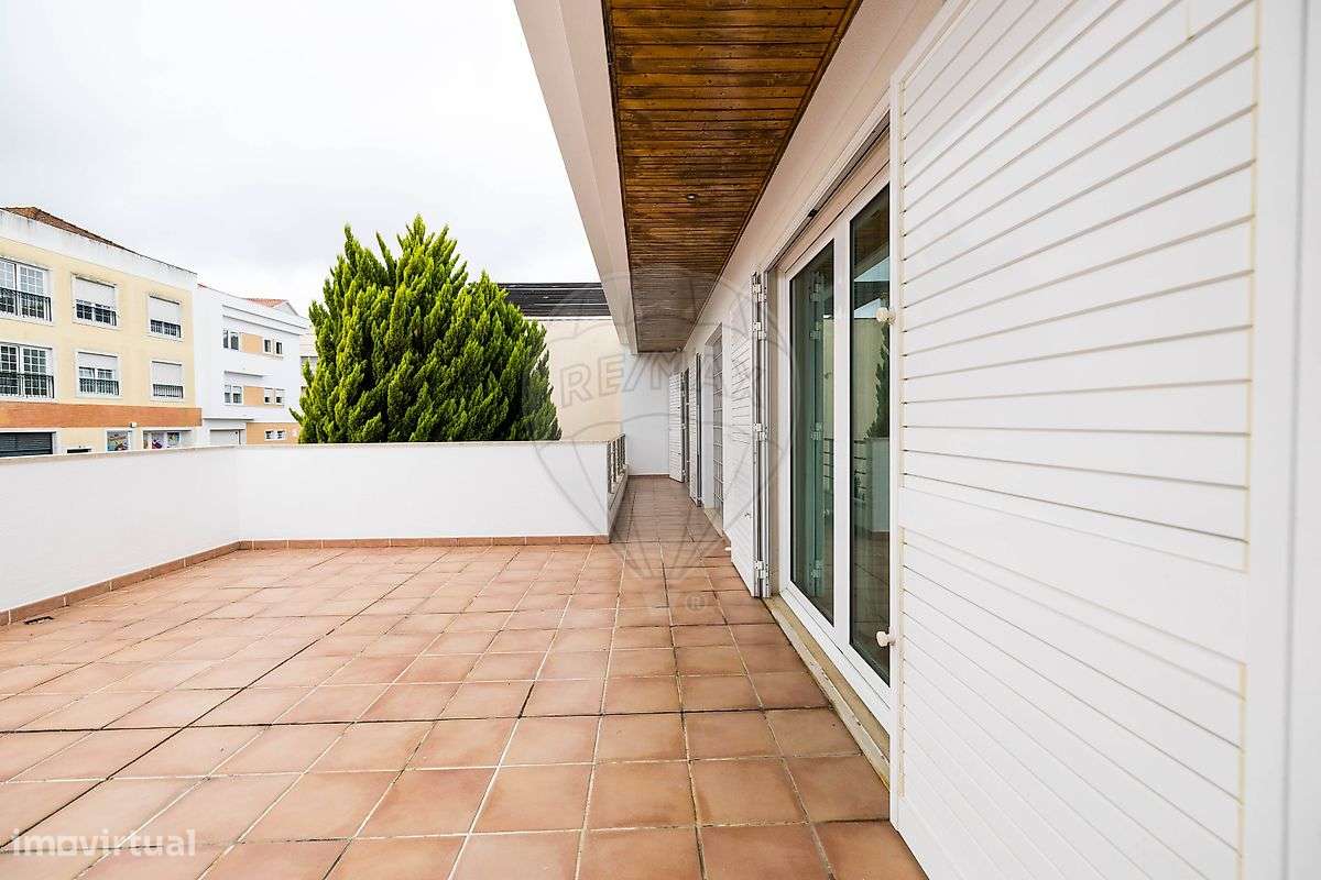 Moradia T5 para venda-21