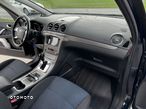 Ford Galaxy 2.0 TDCi Ambiente - 31