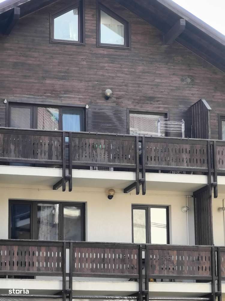 Apartament 3 camere de vanzare in Busteni-0