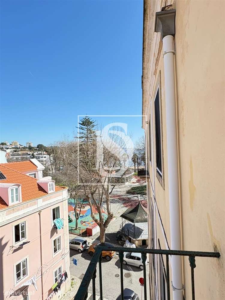 Apartamento T3 Venda em Oeiras e São Julião da Barra, Paço de Arcos e-0