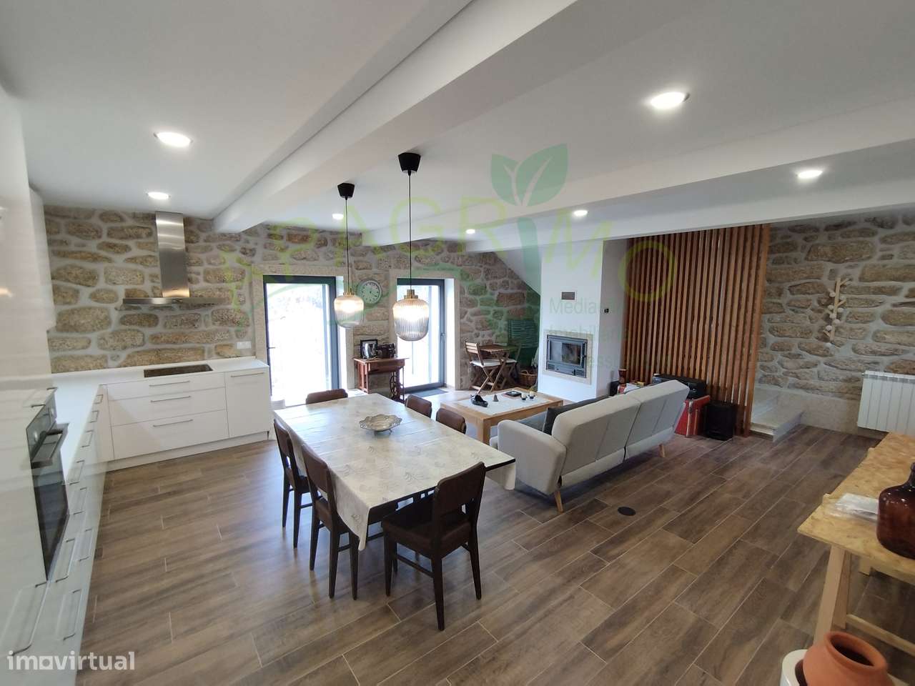 Moradia T2 com garagem e terraço em Penedono - Grande imagem: 5/21