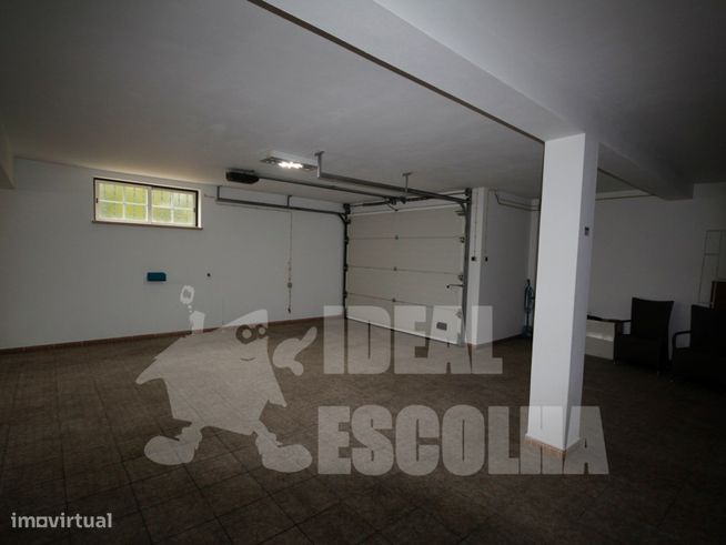 MORADIA V4 ALVOR 1200 000€-50