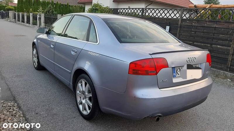 Audi A4 2.0 - 3