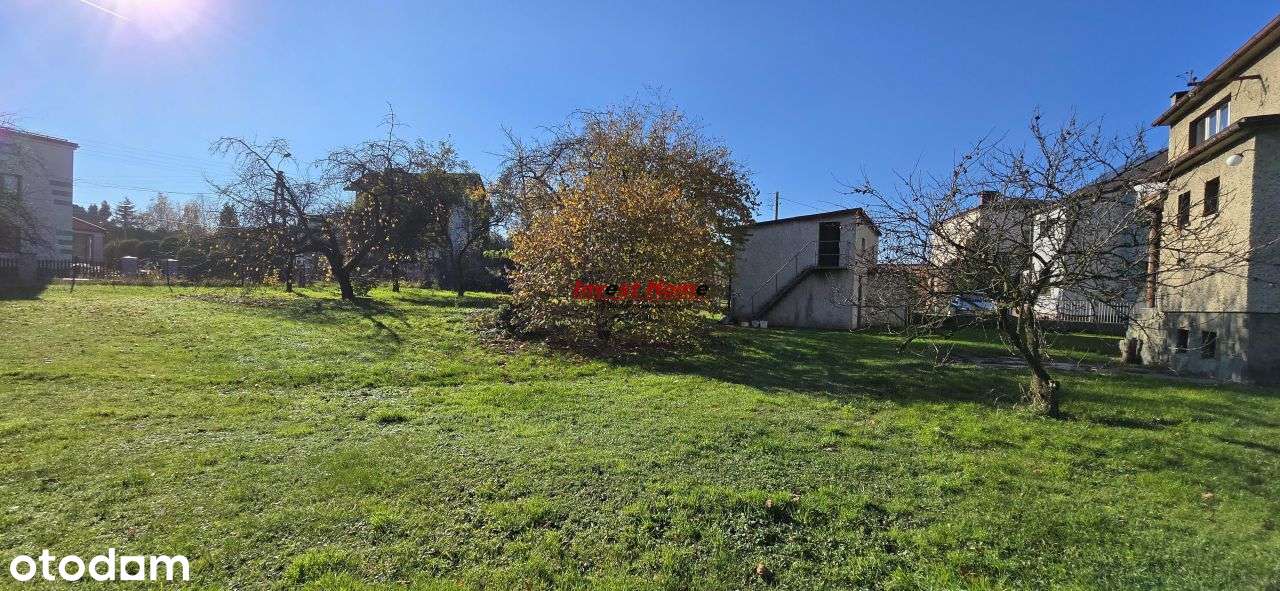 Solidny dom w dobrej lokalizacji.-5