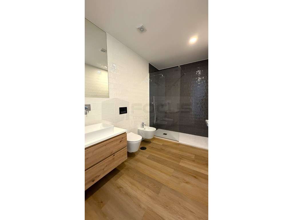 Excelente apartamentoT1 - com Lugar de estacionamento - Aveiro centro-12