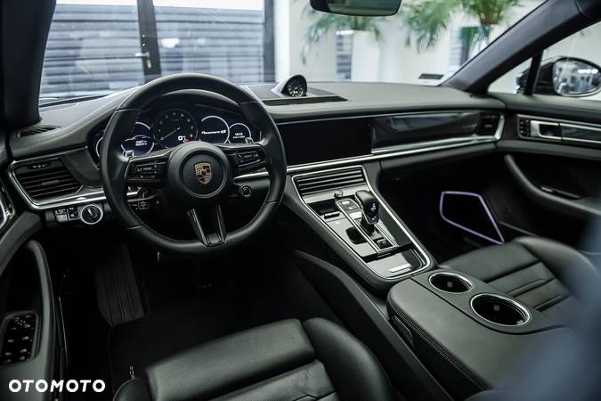 Porsche Panamera 4S E-Hybrid - 17