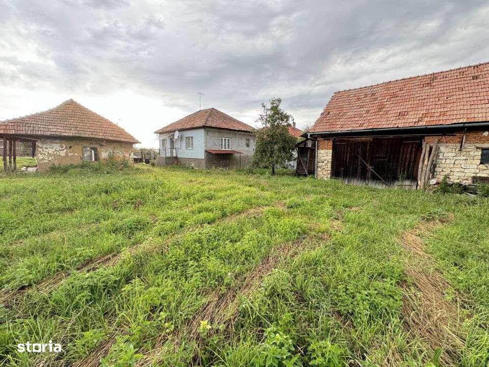 Casa Renovabila plus teren liber de 886 mp, Deusu - Imagine principală: 4/6
