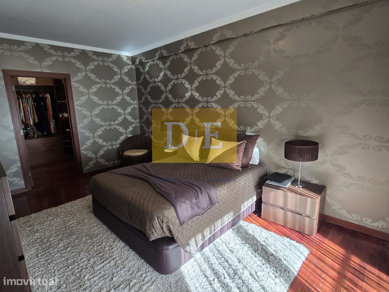 Lindo Apartamento T4 em 1ª Linha de Mar em Matosinhos Sul-13