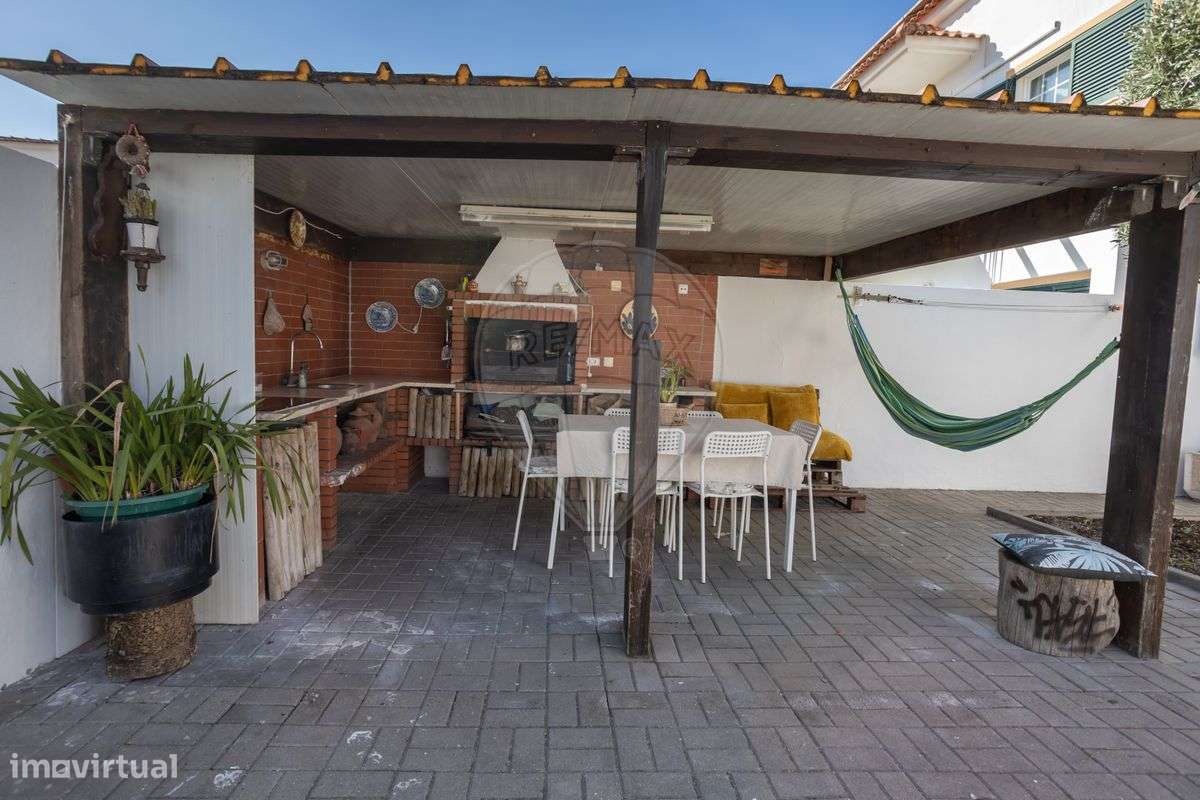 Moradia T4 para venda-42