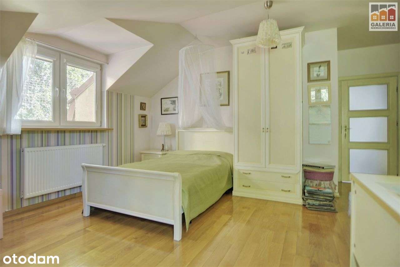 Stylowe, duże mieszkanie w centrum 88m2-8