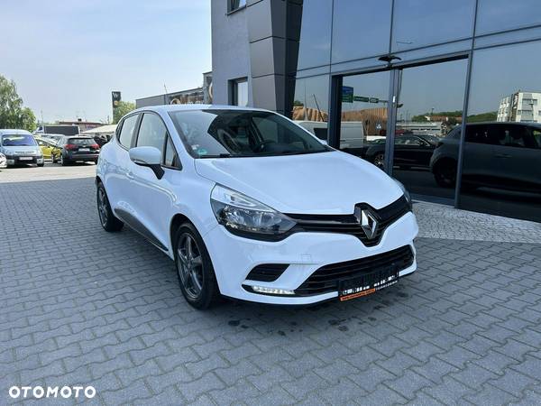 Renault Clio - 2