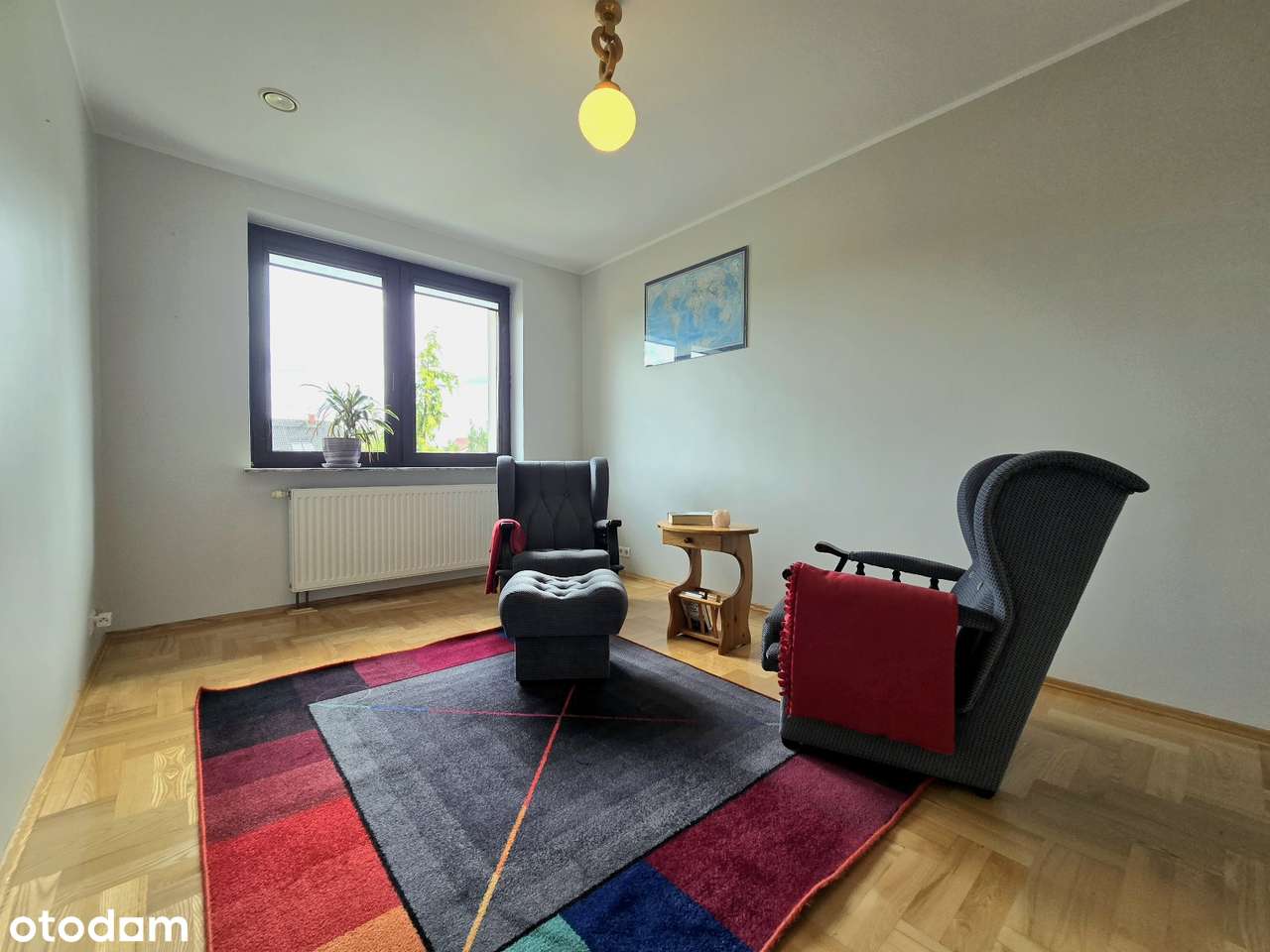 Solidny dom z uroczym ogrodem na Dąbrowie, ul. Słonecznikowa-11