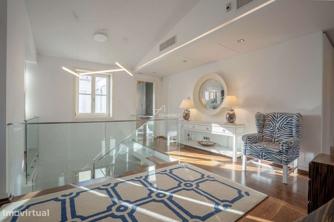 Duplex de luxo T2+1 com garagem no Chiado | 230 m² | Vistas panorâmica-8