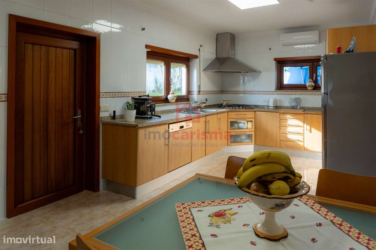 Moradia T4 em Guardizela, Guimarães-6