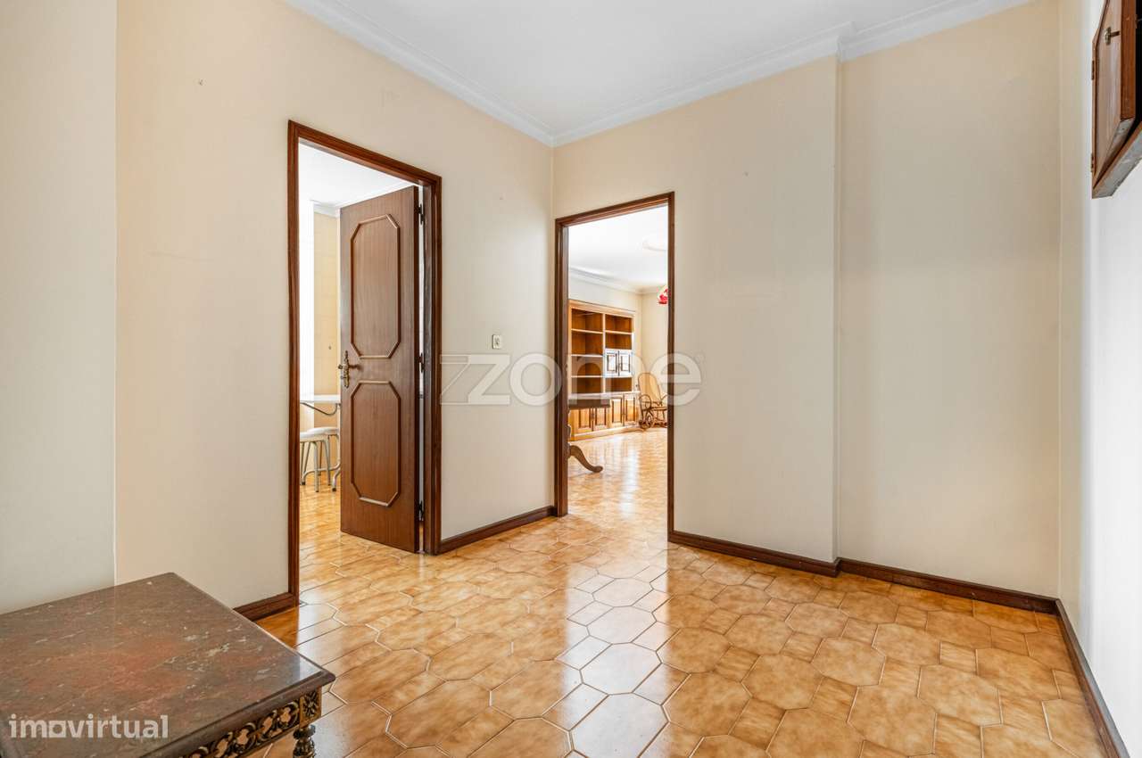 Apartamento T2 a 1 min. da Av. da Liberdade, em Braga. - Grande imagem: 5/23