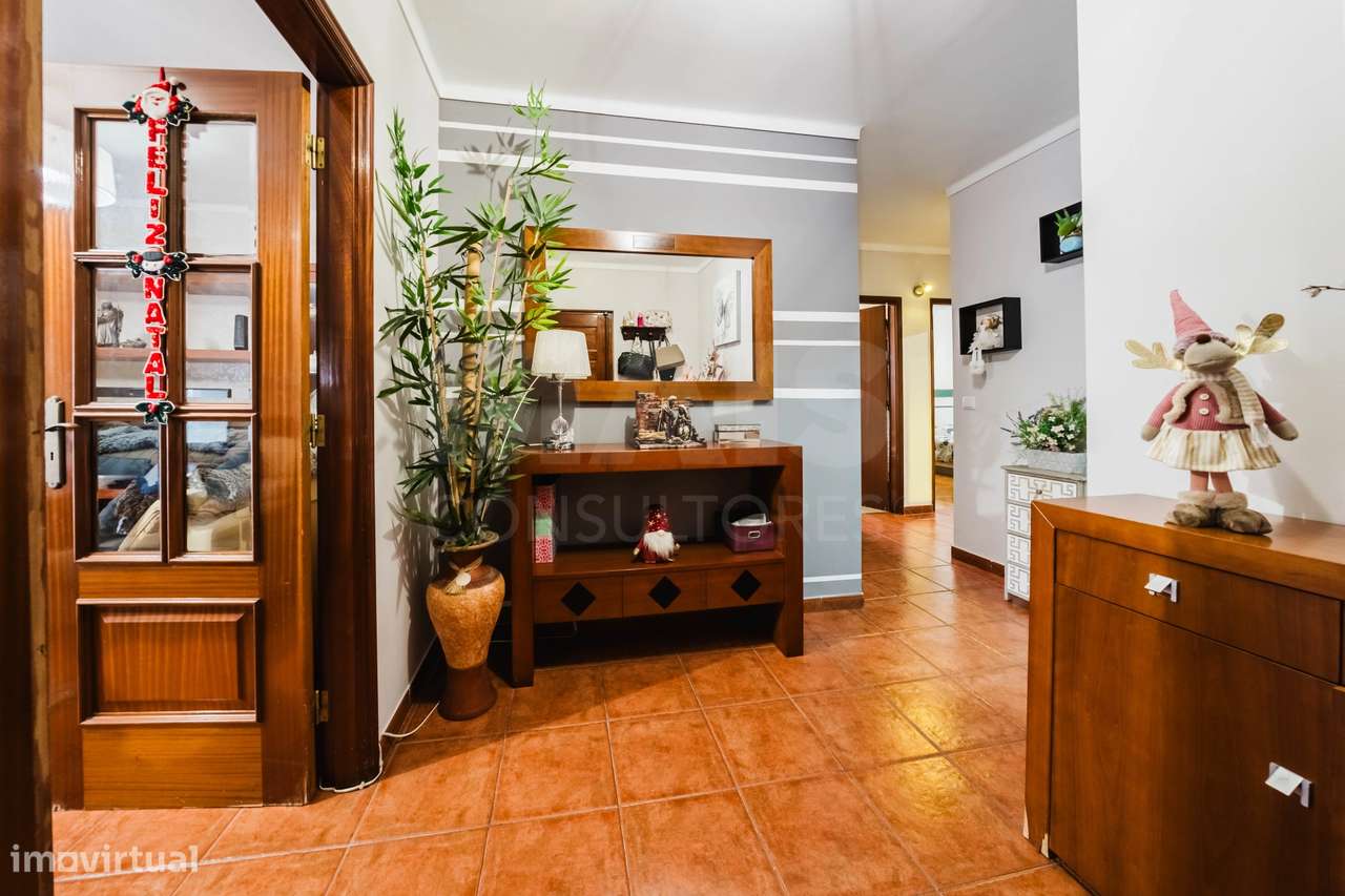 Apartamento T3 na Cidade Nova c/ 135m2 de área bruta - Grande imagem: 5/39