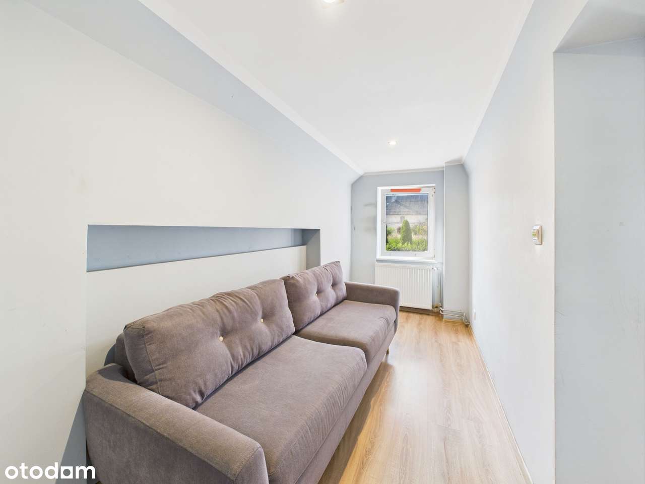 Parterowe mieszkanie, 2 pokoje  z  miejscem na garaż Wyskoć-3